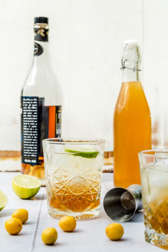 Dark 'n' Stormy med mirabellesaft