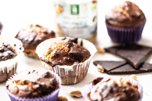 Lowcarb muffins med chokolade og peanuts - Mikkels Madblog